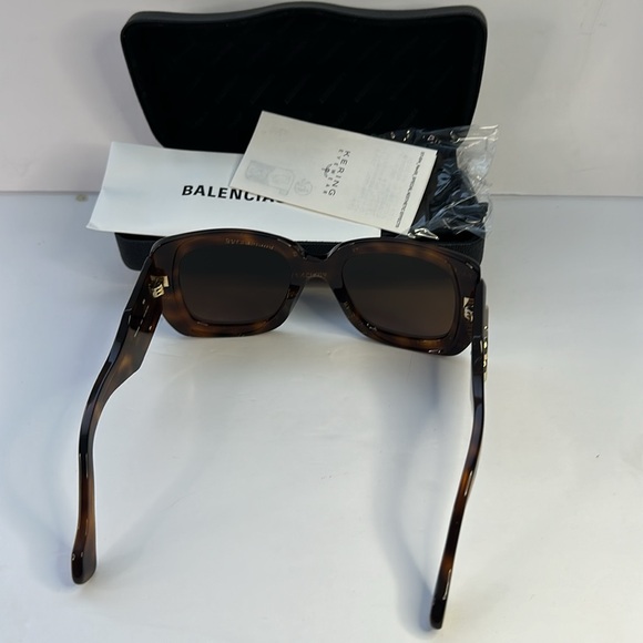 New Authentic Balenciaga
Women's BB0069S 53mm New Havana Rectangle Sunglasses - Picture 6 of 13